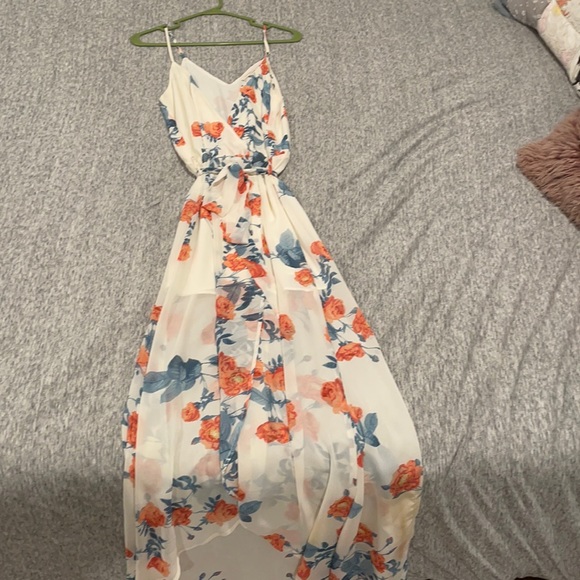 Floral High-Low Dress - Picture 2 of 3